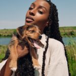 Ebony Obsidian Instagram – Animal Therapy 🐾