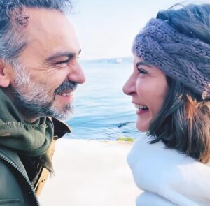 Ece Dizdar Instagram - Ya kırışırsam sana gülmekten?
İyi ki doğdun mavi’m💙
@serdarorcin