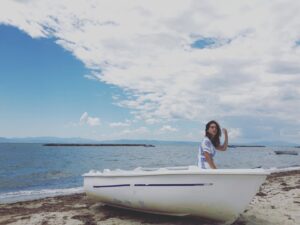 Ece Çeşmioğlu Instagram - 