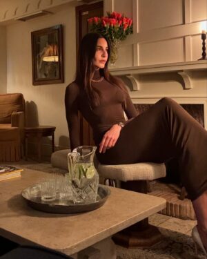 Ece Sükan Instagram - Brownie night ✨
@wolford 
@wolfordistanbul 
#reklam