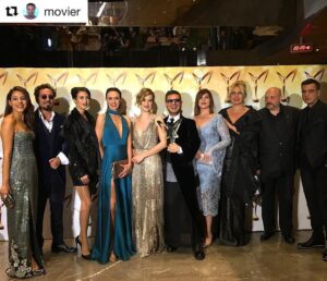 Ecem Özkaya Instagram - #Repost @movier with @repostapp
・・・
Altın Kelebek En İyi Ekip Ödülü - Hayat Şarkısı!! 🏆🏆🏆🏆🏆🏆 @ecemozkaya @burcubiricik @tayancayaydin @peliniioztekin @guloguz_ @sonerguvn @benalce @olguntoker @gece_gorusu @almila.bagriacik #altınkelebek #hayatşarkısı