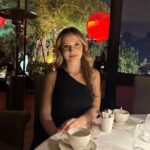 Ecrin Su Çoban Instagram - 🙋‍♀️