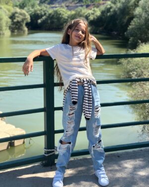 Ecrin Su Çoban Instagram - 🌿🌱🎍🌝