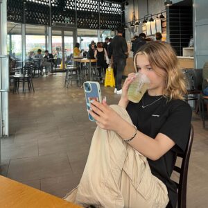 Ecrin Su Çoban Instagram - 🌝