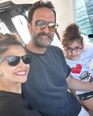 Eda Özerkan Instagram - İyi bayramlar!! @timuracar #elizacar ❤️

#instagram #instagood #instalike #instadaily #instamood #instafashion #insta #instalove #instatravel #instareels #instafood #instamoda #anıyakala #hayatandanibarettir #instaphoto #instaphotography #in #instacool #instareel #instastyle #instabook #instamakeup #instabeauty #instafollow #instavideo