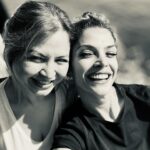 Eda Özerkan Instagram - Sister..🩷 @ebru.yesiloz1 🎈 #edaözerkan #edaozerkan #anıyakala #hayatandanibarettir #in #instagram #instagood #instalike #instadaily #reelsinstagram #instamood #insta #instafashion #instalove #instacool #instaphoto #instatravel #instacars #instareels #instastyle #instamoda #instafollow #instablog #instahair #instavideo #instaphotography #instablogger #instacats