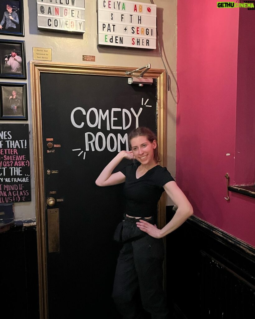 Eden Sher Instagram - Thank you so much for having me @angelcomedy @billmurraypub thank you so much every single one of you who came out truly made my last show before @edfringe a special one. Thx for the memories London see y’all in Scotland!!! #iwasonasitcom