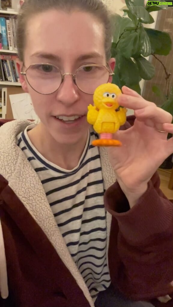 Eden Sher Instagram - If you think I planned or planted any of these items you gravely overestimate me in every way. Happy Friday!!! #mom #toddlers #bigbird #whatsinmypocket #edensher
