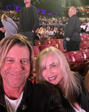 Eileen Davidson Van Patten Instagram - Wow @vanmorrisonofficial was absolutely incredible at @greek_theatre what a genius! The band was insanely talented. Fantastic night!