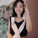 Eisaya Hosuwan Instagram - ถามว่าร้อนแค่ไหน ก็แค่หน้าม้าเปียก🥹