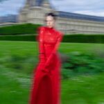 Ekaterina Ivanchikova Instagram - Как только мы стали экспериментировать, я начала бесить многих) Я тебя бешу или раздражаю?)