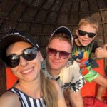 Ekaterina Morgunova Instagram - Рандом из нашей поездки..)😎🫠 #былопрекрасно #будувспоминать #индийскийокеан #спасибо #fujairah #моргунидзе #любовь #семья