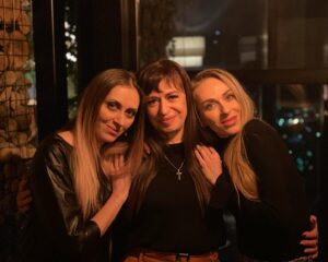 Ekaterina Morgunova Instagram - Мои роднули)❤️ #мама #сестра #люблю