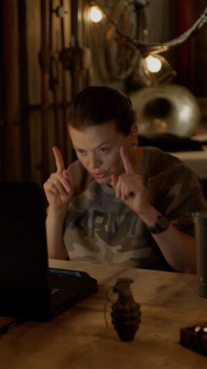 Elaine Carroll Instagram - Join me along with the funniest ensemble cast to ever be in one (virtual) place! OUT OF OFFICE premieres Labor Day at 8/7c on @comedycentral! 

I’m so grateful to have been a part of this project. A special thank you to @paullieberstein, @cdfioe, and @lkellyclyne for their faith and leadership. ❤️👩‍💻💪