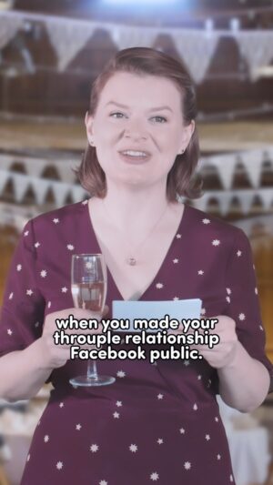 Elaine Carroll Instagram - bridesmaid for a happily married throuple 🤵‍♂️👰‍♀️🤵‍♂️
.
#sketchcomedy #funny #wedding #bridesmaid #throuple