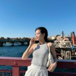 Elaine Ho Instagram - 迪士尼的風🌬️ #tokyo #tokyodisneysea #disney