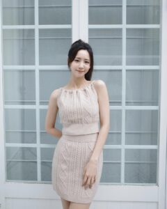 Elaine Ho Instagram - 今年25歲(´▽｀) 🐨ིྀ outfit/ @yuyu_active