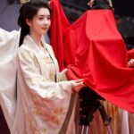 Eleanor Lee Instagram - 算人心，破暗局。你好，顾鱼落。 《掌中刃》 开机大吉！❤️ #掌中刃
