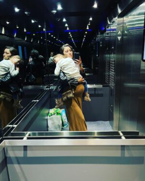 Eleanor Matsuura Instagram - Life in an elevator