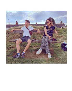 Eleanor Matsuura Instagram - hey summer we’re not quite done yet babe 😎
