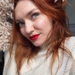 Eleanor Tomlinson Instagram – Trying to contain my excitement about being sent the new Rouge Dior set 💄

Thank you so much @dior 💋

@peterphilipsmakeup 
@diorbeauty