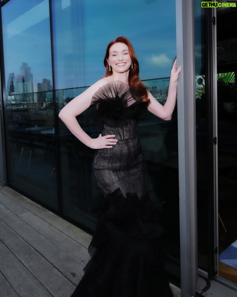 Eleanor Tomlinson Instagram - BAFTA X HARPERS BAZAAR @bafta @bazaaruk @lancomeofficial • Styled by @rebeccacorbinmurray in @marchesafashion @jimmychoo 💎 @bulgari • Makeup @victoriabond007 using @lancomeofficial • Hair @lukepluckrose • @vrwpublicity 📸 @byholliem