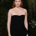 Eleanor Tomlinson Instagram – VOGUE X NETFLIX X BAFTA PARTY

Such a fun night 🥂 Thank you for having me!

… and thank you @rossharrytom for being the coolest date and not crying when you met @billiepiper ♥️✌🏻

Styled by @rebeccacorbinmurray in @stellamccartney @jimmychoo @completedworks 
Makeup @victoriabond007 
Hair @pauljoneshair 
@vrwpublicity 

@britishvogue 
@netflixuk @netflixqueue 
@bafta 

📸 John Phillips @gettyimages @gettyentertainment 
📸 @sofi.adams.photo 

@dovetalelondon at @1hotel.mayfair