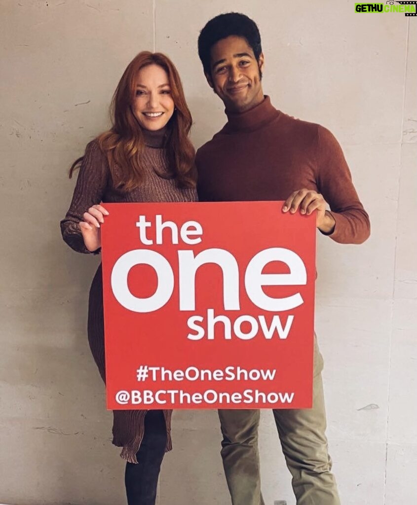 Eleanor Tomlinson Instagram - Thank you for having me @bbctheoneshow A treat to talk about The Couple Next Door and share the sofa with such icons 🖤 @sharonosbourne @vernonkay #alfredenoch • Styled by @rebeccacorbinmurray in @hermes • Makeup by @justinejenkins • Hair by @lukepluckrose • Nails by @lwbeautyart • @vrwpublicity The Couple Next Door • @channel4