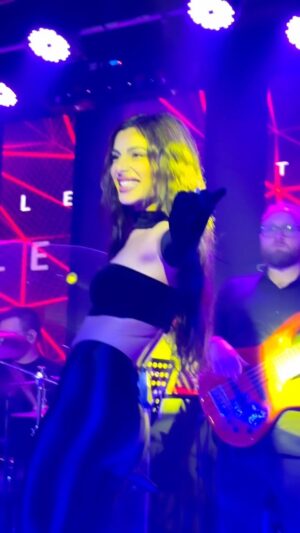 Eleftheria Eleftheriou Instagram - #sepirasovara έρχεται στις 22-3 @heaven_music_official 🎶