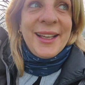 Elena Di Cioccio Instagram - .
.
.
- 200

I tuoi followers ti fanno CIAONE

perchè? 

😑