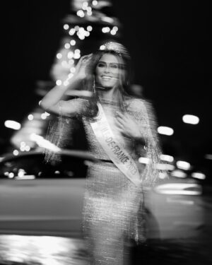 Elena Faliez Instagram - H-3 MISS FRANCE 2024 👑

Le soir tant attendu est arrivé ! 
Elena va avoir besoin de votre soutien jusqu’au bout 🫶🏻

Si Elena se qualifie parmi les 15 demi-finalistes, il faudra VOTER ! 

Envoyer le numéro qui lui sera attribué :
• Par SMS au 72500 
(0,99€/sms   prix d’un sms)

• En appelant le 36 80 & en tapant le numéro attribué 
(0,99€/appel   prix d’un appel)

On compte sur vous tous ✨
GO ELENA, GO ÎLE DE FRANCE ❤️

Merci à notre team 
Photographe @chloehautierpro 
Maquillage @beautyartistst 
Coiffure @dylanpresa 

#elenafaliez #missiledefrance2023 #missfrance2024