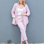 Elena Asimakopoulou Instagram - 1,2 or 3??? In a pink mood…🌸🌸🌸 #spring #suit #pinkmood #totallook #outfitoftheday #enzzofashion #loafers #shoes #scarpiamobyelena #scarpiamo_by_elena_nea_erythraia