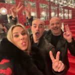 Elena Asimakopoulou Instagram - My friends are better than yours!!! Σας αγαπώ ρε….❤️❤️ @periklis_oikonomou @dimitris__maziotis #loveyoutothemoonandback #myfriendsarebetterthanyours