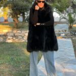Elena Asimakopoulou Instagram - ❄️GIVEAWAY❄️ Έλα κορίτσια το Giveaway που περιμένατε μόλις ανέβηκε!!!Αξίας 500€!!! Follow @evi_aroni @dejardinbyeviaroni Μόνο follow κορίτσια μου θα κάνετε και τίποτα άλλο!!!🎁🎁🎁🎁🎁🎁🎁🎁 #giveaway #giveawaybyeviaroni #eviaroni