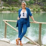 Elena Asimakopoulou Instagram – Είναι υπέροχο να ξεκινάς την ημέρα σου με χαμόγελο!!! Σας στέλνω τα Φιλιά μου και την αγάπη μου!!!🫶🏻🫶🏻🫶🏻 

#smile #positivevibes #haveagoodday #outfitoftheday #enzzo_fashion #sandals #scarpiamobyelena #linkinbio