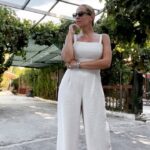 Elena Asimakopoulou Instagram - Every Summer has a Story…. I'll tell you sometime….😉😉😉 #beautifuldays #lazydays #family #vacation #feelgood #feelhappy #blessed #summervibes #outfioftheday #enzzofashion #leopardheels #scarpiamobyelena #linkinbio