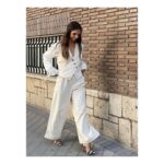 Elena Furiase Instagram - Hoy ha sido una de esas mañanas de trabajo en la que te pones el ✔️, a ti, y a tus compañeros! ✨ @iscomingofficial_ @capelliercapellier @valytyplace @mdepaulet @inesdomecqshoes 💄 @sandrononna Ya os contaré….