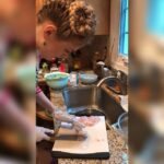 Elena Kampouris Instagram - ‪After my Qín Lǎoshī braided my hair we cooked a delicious meal together😋🥢💕很好吃! #fun #cooking #learn #celebrate #culture #Chinese #healthy #cuisine #Mandarin #Beijing #Shanghai #summer #weekend #cook #recipe #hair #hairstyle #braid #style #plait #braids #braidstyles #food #foodie #yum #foodphotography #eat #cleaneating #instafood #instahair