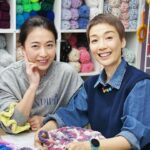 Elena Kong Mei-Yee Instagram - 多謝甘比老師教我點樣鈎張床仔俾我啲寶貝，又送咗條手做頸鏈比我添！♥️ 真係幾好玩喎，我打算親手做啲作品喺佢度寄賣，賣咗嘅錢然後做慈善，你哋話好無呢？ #江美人 #江美儀 #happyyarn #甘比
