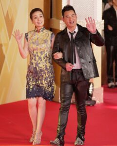 Elena Kong Mei-Yee Instagram - 出席TVB台慶活動，當然要扮靚啦！ 多謝我靚仔化妝師Stephen @stephenmakeup 髮型師 飛髮哥Ivan @ivanlee_ia 靚靚Nail by @nail_nail_hk 特別鳴謝我好朋友James @jt7333 親手一針一線做咗件咁靚嘅旗袍俾我著。 多謝！多謝！
