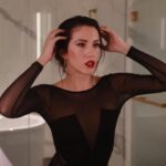 Eleni Vaitsou Instagram - 𝑫𝒆𝒂𝒓 𝑺𝒂𝒏𝒕𝒂, 𝒅𝒆𝒇𝒊𝒏𝒆 𝒏𝒂𝒖𝒈𝒉𝒕𝒚 💋