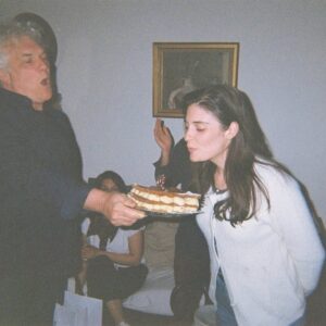 Éléonore Sarrazin Instagram - J’ai eu 30 ans, sous le vent ❤️🎂