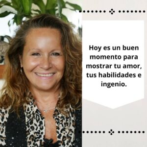 Eli de Caso Instagram - Que tengan un muy buen fin de semana! Muchos cariños y siempre adelante! Un abrazo! ❤️

#chile #mujer #elidecaso #mujerchilena