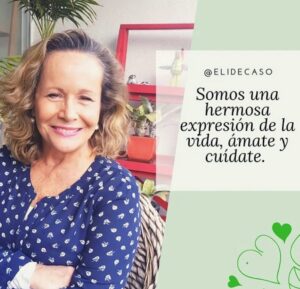 Eli de Caso Instagram - Te envío un abrazo con mucho cariño ❤️gracias por acompañarme. 

#chile #mujer #elidecaso #mujerchilena