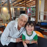 Eliana Guttman Instagram – Eu posso com tanto fofura? Mamae e sua bisneta, com exatos 90 anos de diferença. Afff como eu amo tudo isso!