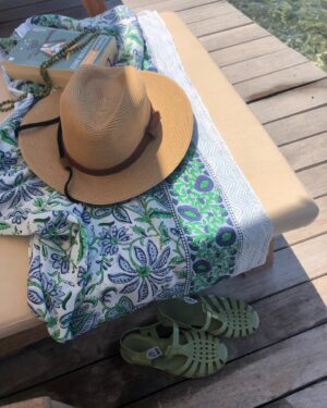 Elif Çakman Instagram - June dump…🌊🎏