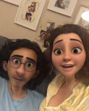 Elif Çakman Instagram - Sevgilim, hayat arkadaşım, çok eğlendiğim, çok güldüğüm, aşık olduğum, nice senelerimiz olsun…♥️💜🍀Keyifle, güzelliklerle kutlayacağımız 4’lere 🥰💫🍀 Seviyorumm çokkk ♥️♥️4️⃣4️⃣4️⃣4️⃣