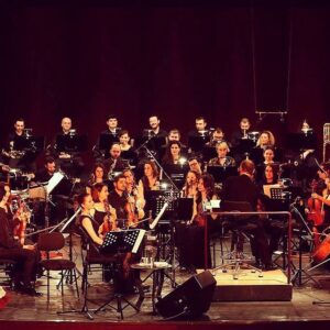 Elif Melda Yılmaz Instagram - Özlenen #tbt #tbtoftheweek 
Tez zamanda kavuşmak üzere...
#conductor #❤ @aytug.ulgen  #orchestration #🌼 @kurugullu #music #musicians #concert #shymphony #eskisehirsenfoniorkestrasi #orchestra  #⚘@gulrizgermen #happy #singing #actress #adorable  #moment #photographer #photographe @rahimegunkaya #😍
