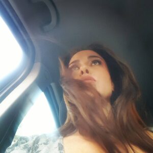 Elif Melda Yılmaz Instagram - Yollar, yollar...
#ontheroad #highway