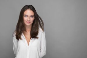 Elifcan Ongurlar Instagram - @egeislekheadshotlab 
@egeislek 😘😘